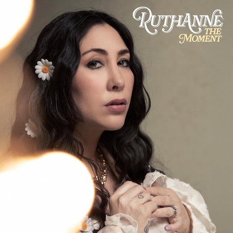 RUTHANNE - THE MOMENT